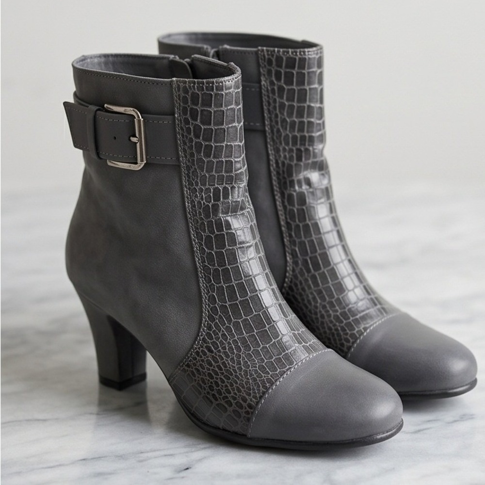 Remote Controle Womens 7.5 Gray Croco Embossed‎ Ankle Boots Buckle Block Heel